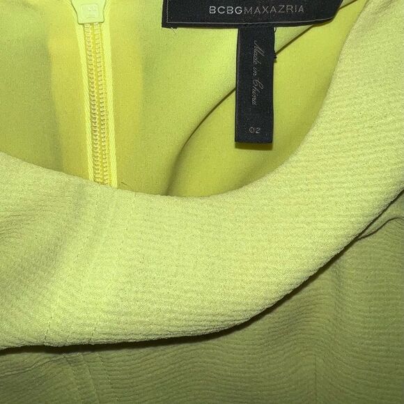 BCBGMAXAZRIA size 2 Blaire Color-Block Sheath Dress Navy Blue Neon Yellow Green - Picture 5 of 10